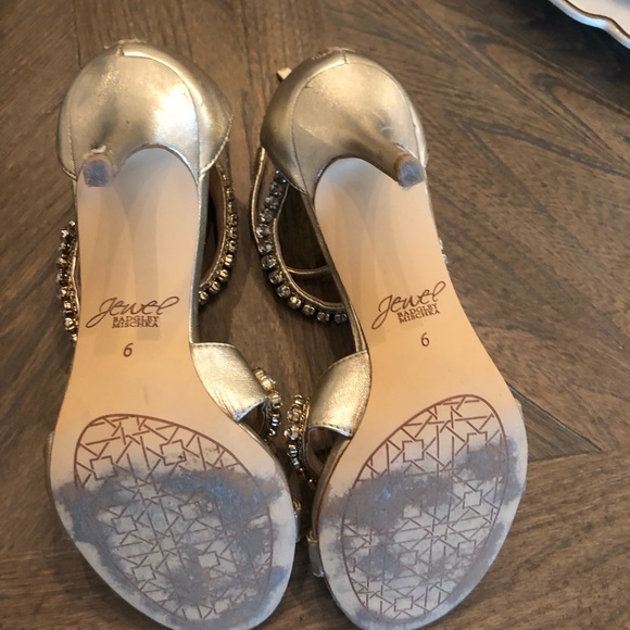 Jewel by Badgley Mischka Heels - Picture 4 of 6